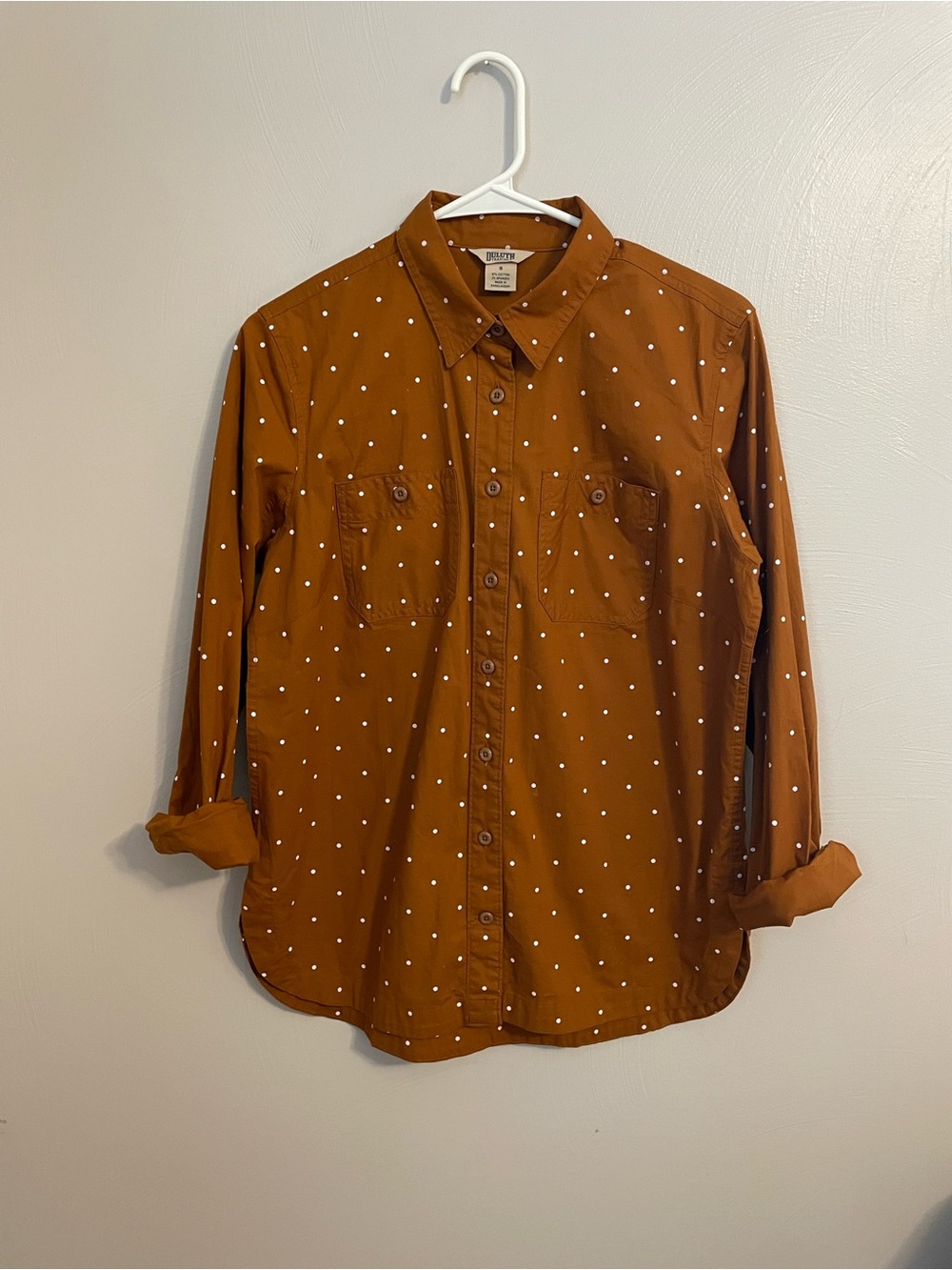 Duluth Women’s Polka Dot Button Down Blouse Size Small 97%Cotton